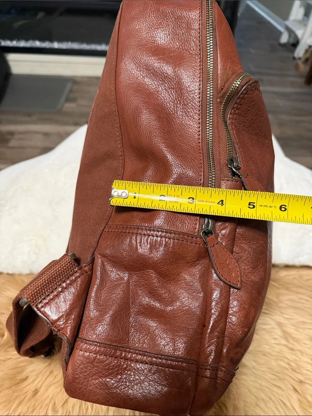 Frye Unisex Laptop Backpack in Brown Leather EUC